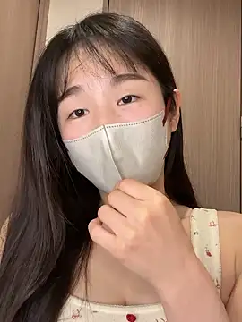 Hinako 0012 online show from April 16, 2026, 2:07 pm