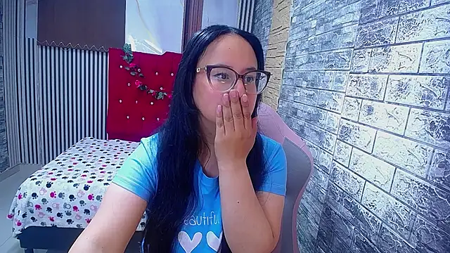 malory black online show from April 17, 2026, 4:04 am