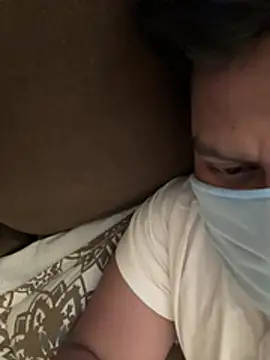 aay18 online show from April 4, 2026, 7:42 pm