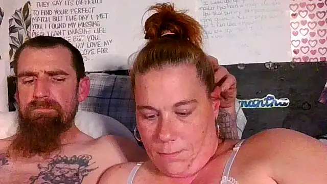 JSfreakycouple online show from April 3, 2026, 8:04 pm