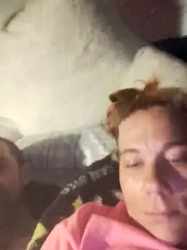 JSfreakycouple online show from April 4, 2026, 12:34 pm