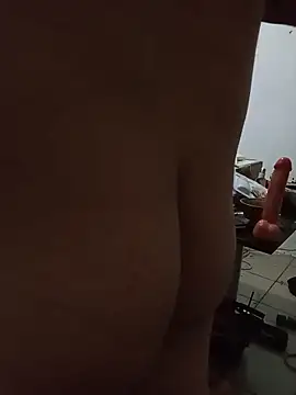 eroos twink online show from February 20, 2026, 6:26 am