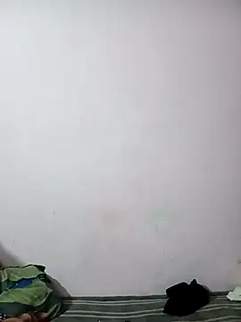 MANSI HORNI86 online show from April 6, 2026, 11:17 pm