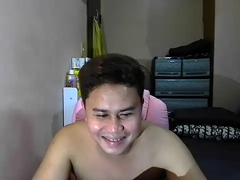 Snapshot of tipsy_butter chatting on July 20, 2026, 8:32 am tipsy butter online show from July 20, 2026, 8:32 am