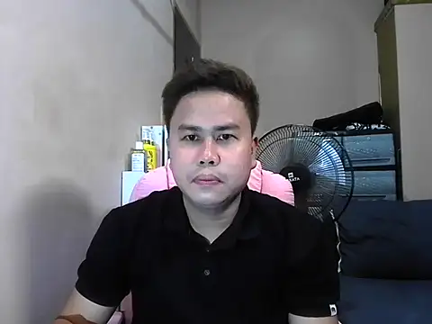 Snapshot of tipsy_butter chatting on July 2, 2026, 7:36 am tipsy butter online show from July 2, 2026, 7:36 am
