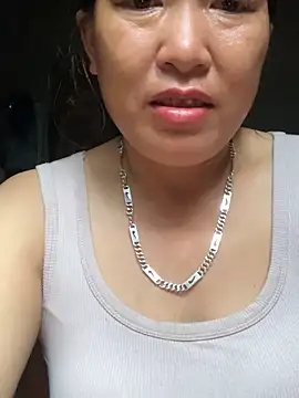 Snapshot of candy-beo chatting on May 16, 2026, 12:09 am candy-beo online show from May 16, 2026, 12:09 am