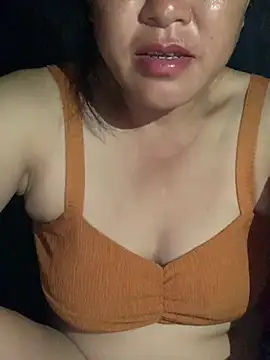Snapshot of candy-beo chatting on July 11, 2026, 7:14 pm candy-beo online show from July 11, 2026, 7:14 pm