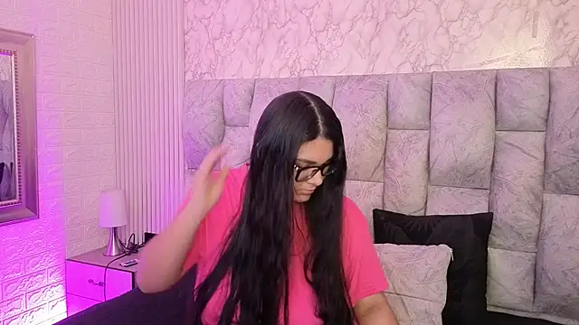 AmeliaCastell online show from April 17, 2026, 12:52 pm