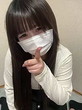 ema nico online show from April 17, 2026, 2:20 pm