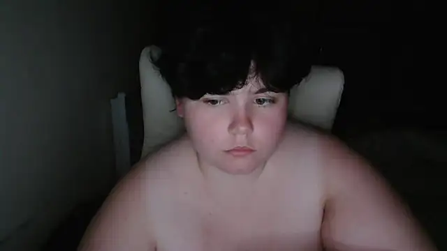 nickytboyxxx online show from April 14, 2026, 10:04 pm