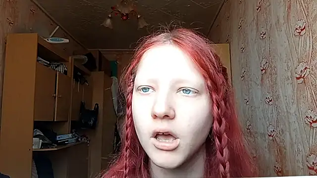 Snapshot of BirgitKamal chatting on April 10, 2026, 10:11 am BirgitKamal online show from April 10, 2026, 10:11 am