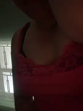   Evelyn   online show from May 24, 2026, 11:21 am