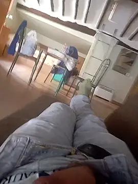 mecaloco online show from April 9, 2026, 5:19 pm