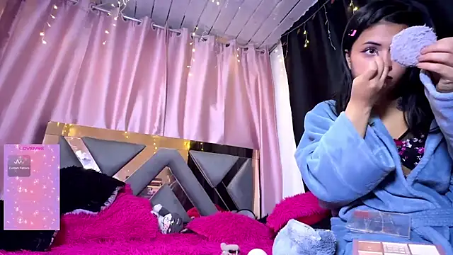 Stephany Rodriguez Real online show from May 31, 2026, 11:38 am