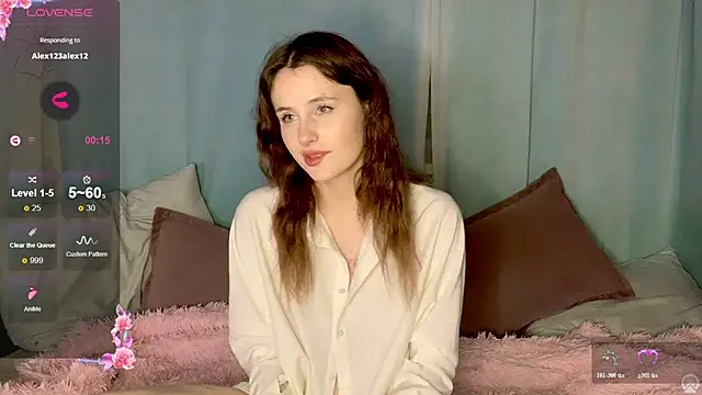 Snapshot of NessBarre chatting on June 25, 2026, 11:32 pm NessBarre online show from June 25, 2026, 11:32 pm