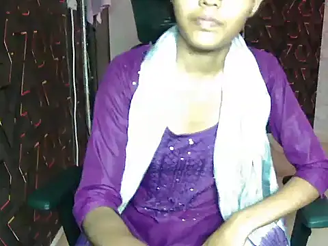Snapshot of Shanaya_xo chatting on June 1, 2026, 7:19 am Shanaya xo online show from June 1, 2026, 7:19 am