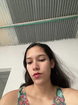 RAMONA and ROGER online show from April 14, 2026, 1:38 pm