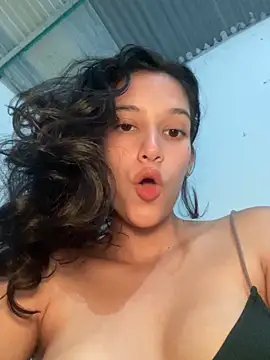 RAMONA and ROGER online show from April 9, 2026, 1:51 am