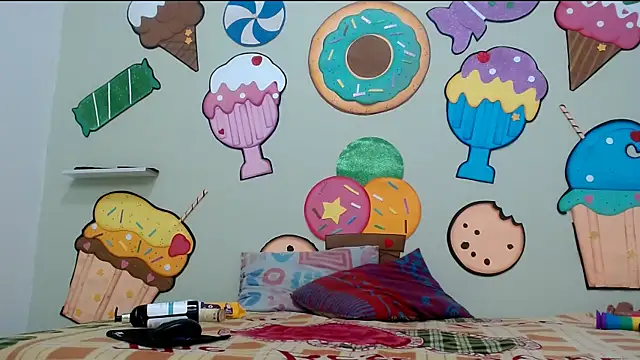 pamelaskiny20 online show from April 10, 2026, 1:23 am