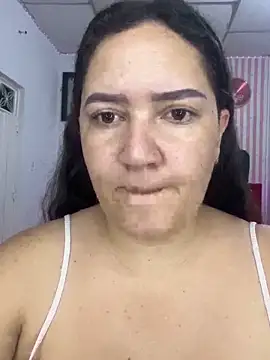 Fresita-12 online show from April 12, 2026, 12:47 am