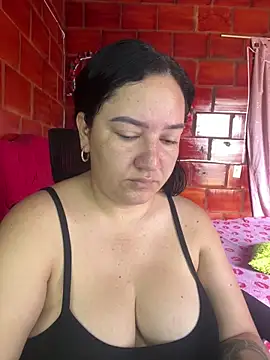 Fresita-12 online show from May 30, 2026, 7:19 pm
