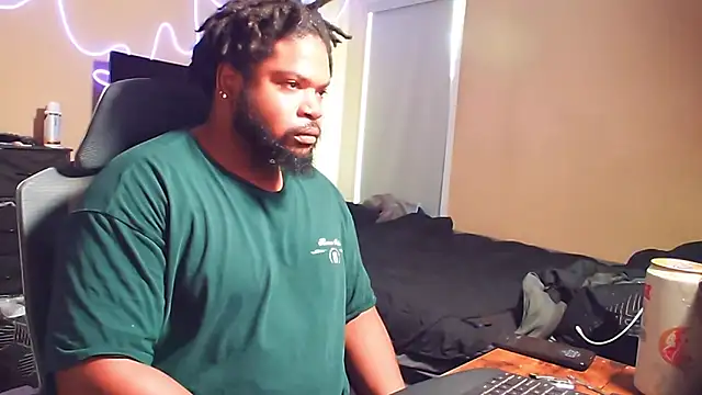 rogue42911 online show from July 10, 2026, 7:14 pm