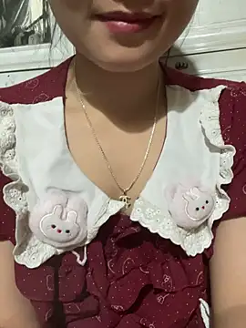   Mochi squirt   online show from April 8, 2026, 1:12 pm