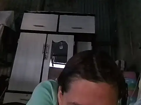 JennifferJilson online show from April 14, 2026, 10:37 pm