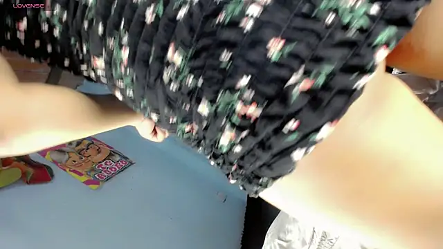 Emily-Hornys online show from April 26, 2026, 8:06 pm