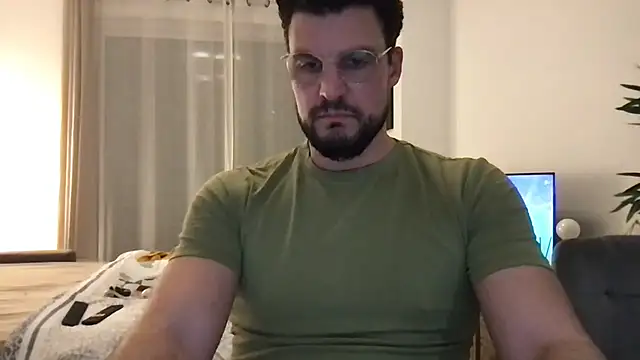 YoloNude online show from April 10, 2026, 8:38 pm