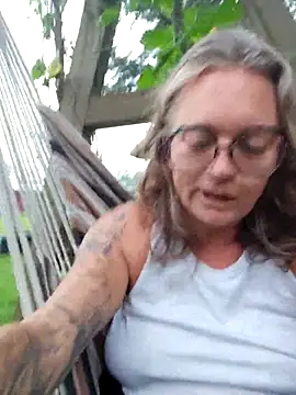 Blondejenn online show from June 1, 2026, 10:59 am