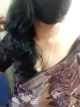 Snapshot of flora-jasmine-telugu chatting on May 9, 2026, 5:11 am flora-jasmine-telugu online show from May 9, 2026, 5:11 am