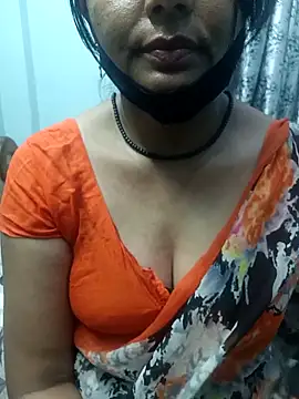 Snapshot of flora-jasmine-telugu chatting on April 9, 2026, 1:50 pm flora-jasmine-telugu online show from April 9, 2026, 1:50 pm