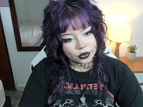 MiaAmane02 online show from May 27, 2026, 3:41 pm