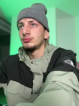 ZarcooX online show from April 12, 2026, 2:37 am