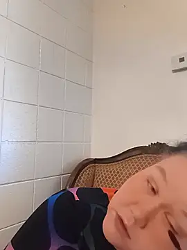 hisalphaqueen27 online show from April 8, 2026, 5:36 pm