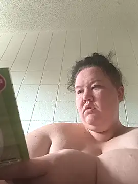 hisalphaqueen27 online show from April 10, 2026, 5:09 pm