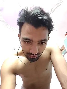 Snapshot of ItsPlayboy031 chatting on April 28, 2026, 6:23 pm ItsPlayboy031 online show from April 28, 2026, 6:23 pm