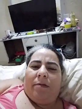 Snapshot of Golositadeamor chatting on May 31, 2026, 11:27 pm Golositadeamor online show from May 31, 2026, 11:27 pm