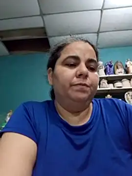 Snapshot of Golositadeamor chatting on May 26, 2026, 12:53 am Golositadeamor online show from May 26, 2026, 12:53 am