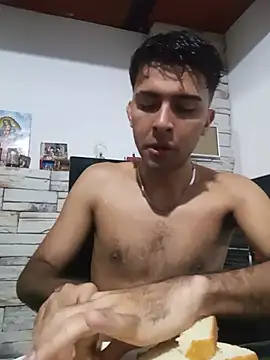 RodrigoColby2 online show from June 2, 2026, 1:05 am
