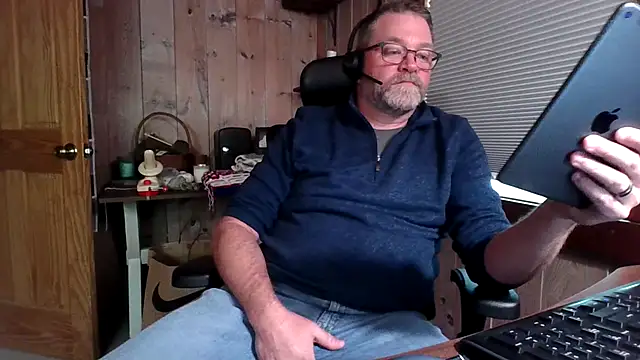 Snapshot of JJ_CONN78 chatting on May 11, 2026, 4:04 pm JJ CONN78 online show from May 11, 2026, 4:04 pm