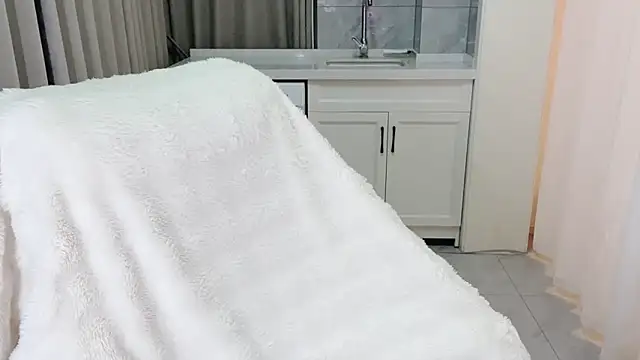 Snapshot of xiaoyugan_cute chatting on May 6, 2026, 3:27 pm xiaoyugan cute online show from May 6, 2026, 3:27 pm