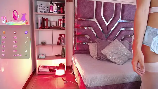 Eva  Walker online show from April 15, 2026, 9:48 pm