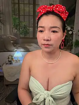 VIPtiantian online show from April 20, 2026, 7:44 am