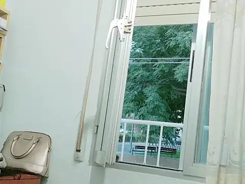 Snapshot of MojaditPussy chatting on July 16, 2026, 4:53 am MojaditPussy online show from July 16, 2026, 4:53 am