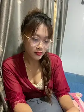 Snapshot of Zoe_X1 chatting on April 16, 2026, 7:53 am Zoe X1 online show from April 16, 2026, 7:53 am