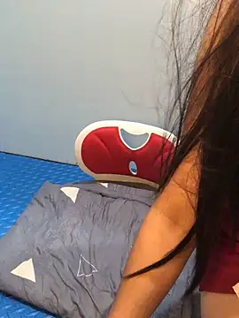 Snapshot of Zoe_X1 chatting on April 9, 2026, 5:20 am Zoe X1 online show from April 9, 2026, 5:20 am