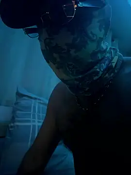 Veyronyx online show from April 16, 2026, 6:30 pm