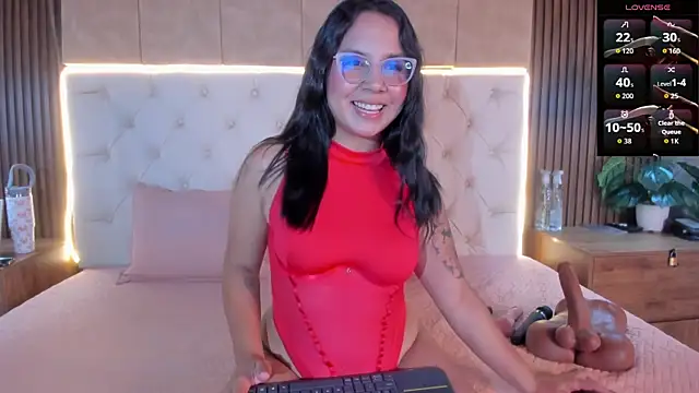 Snapshot of Amelia_Rossetti chatting on May 30, 2026, 11:27 am Amelia Rossetti online show from May 30, 2026, 11:27 am